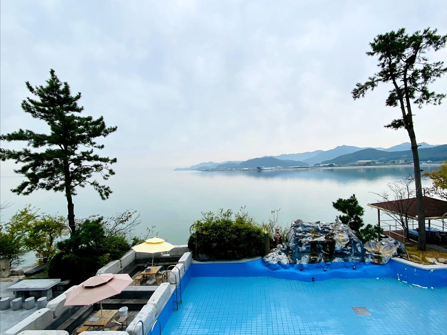 Cover Image for 부안 변산 스페셜