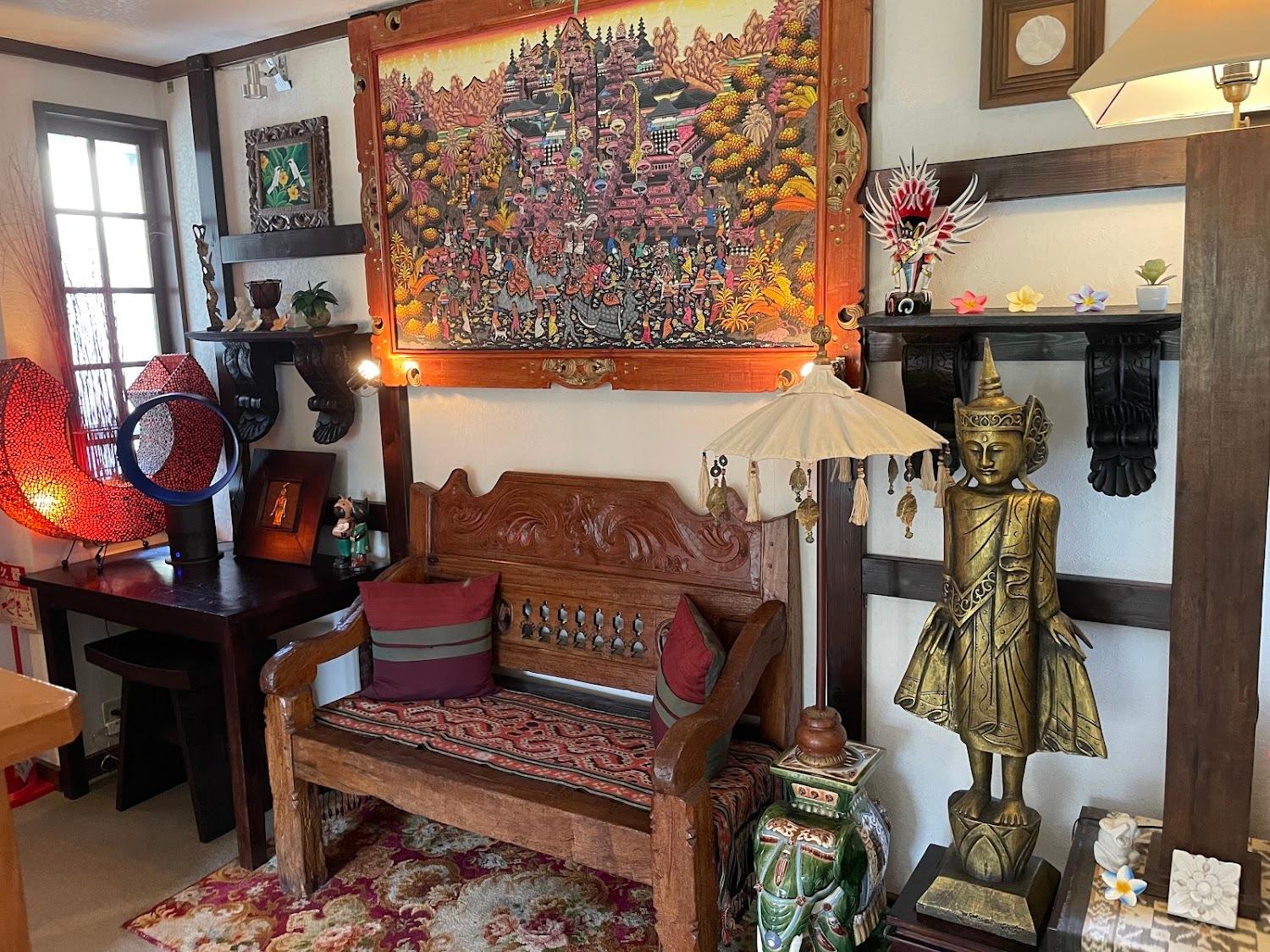 Cover Image for Woody House