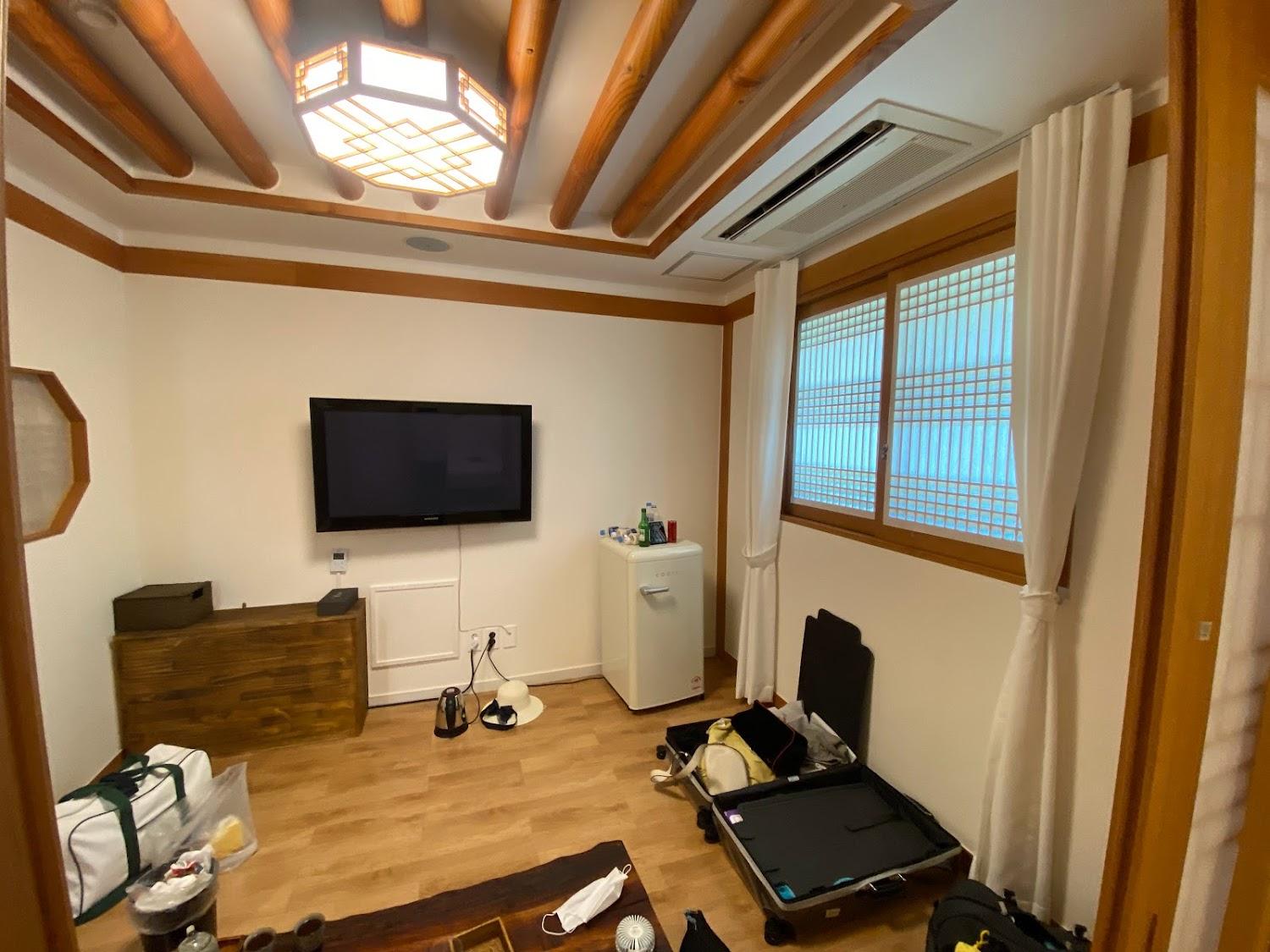 Cover Image for 남원 한옥호텔 춘향가
