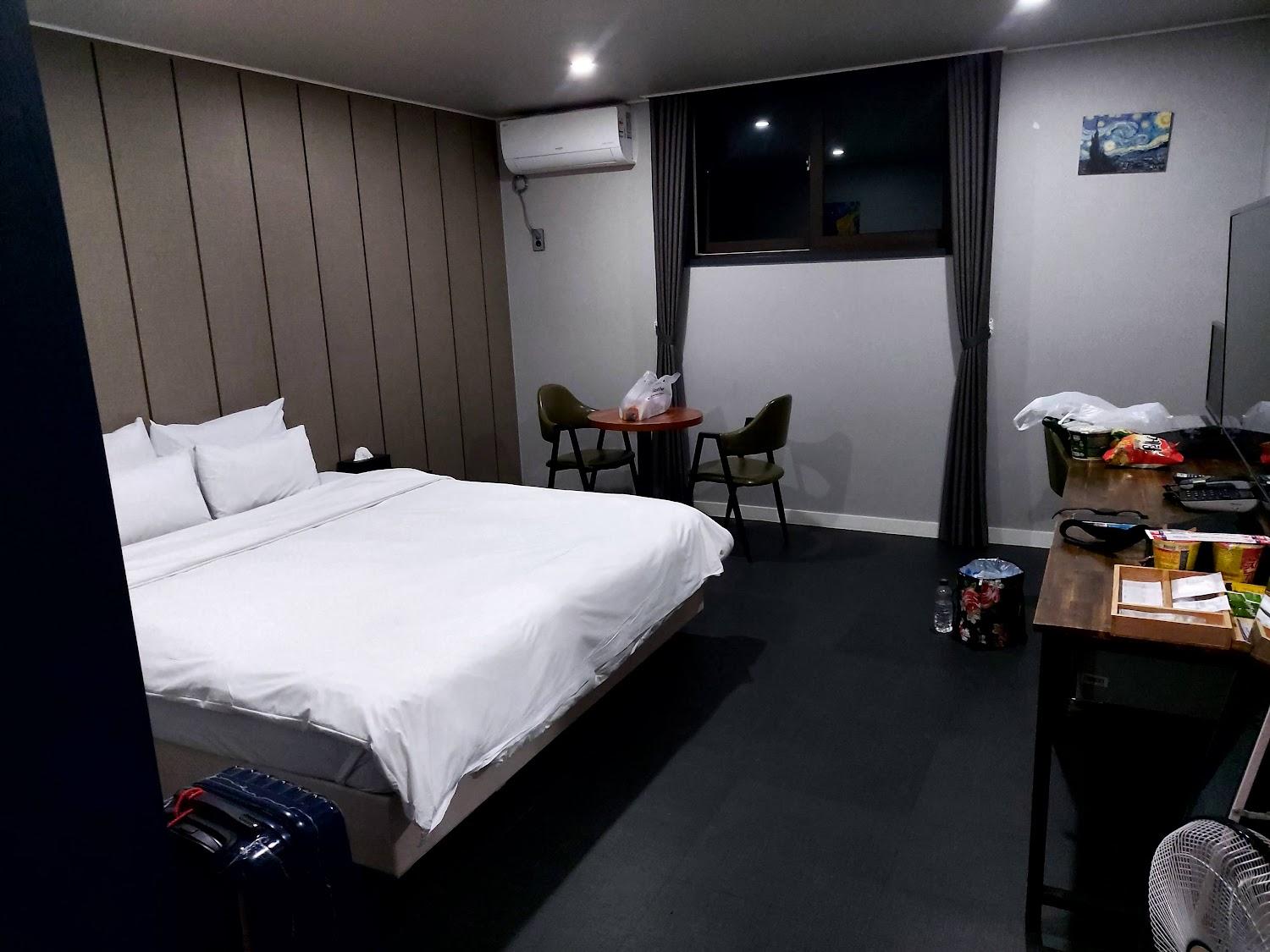 Cover Image for Jjak Motel