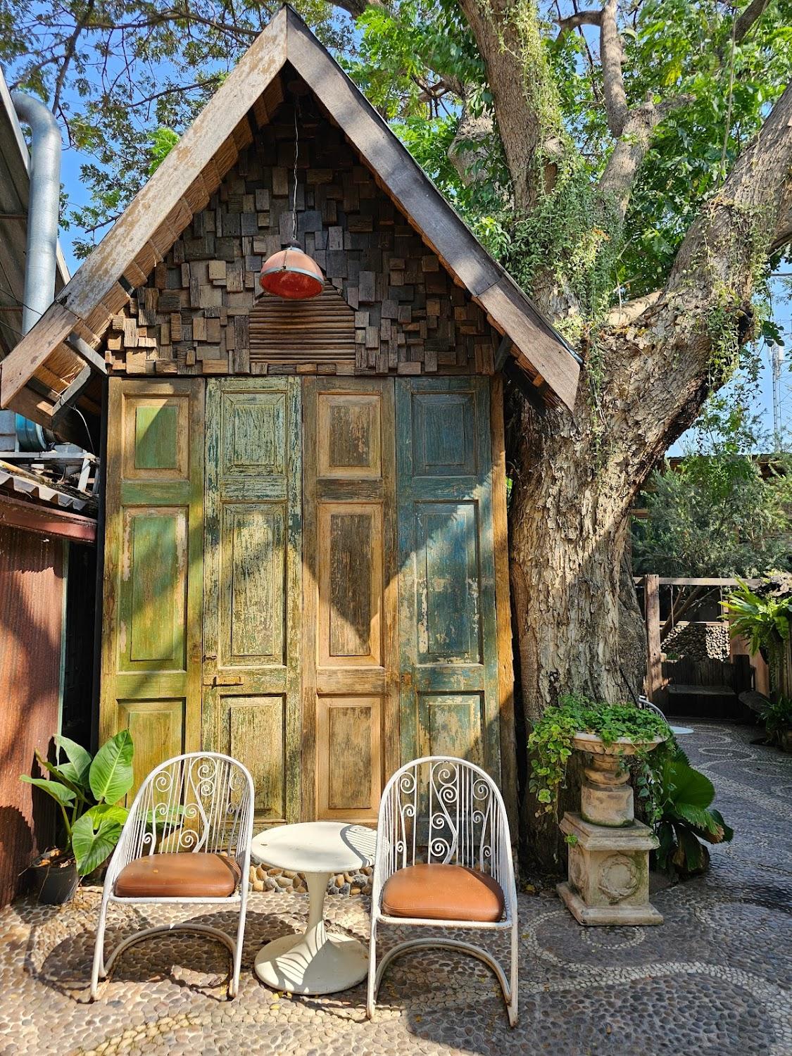 Cover Image for ซันย่าโฮมสเตย์อ่างศิลาชลบุรี Sunya Homestay Angsila Chonburi