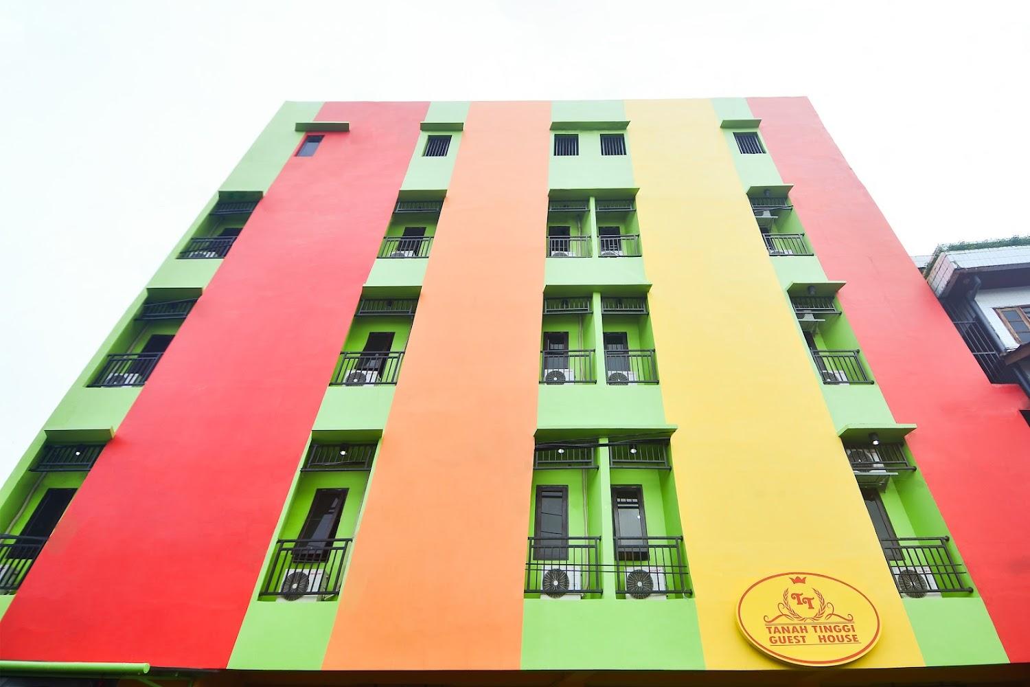 Cover Image for Penginapan Tanah Tinggi