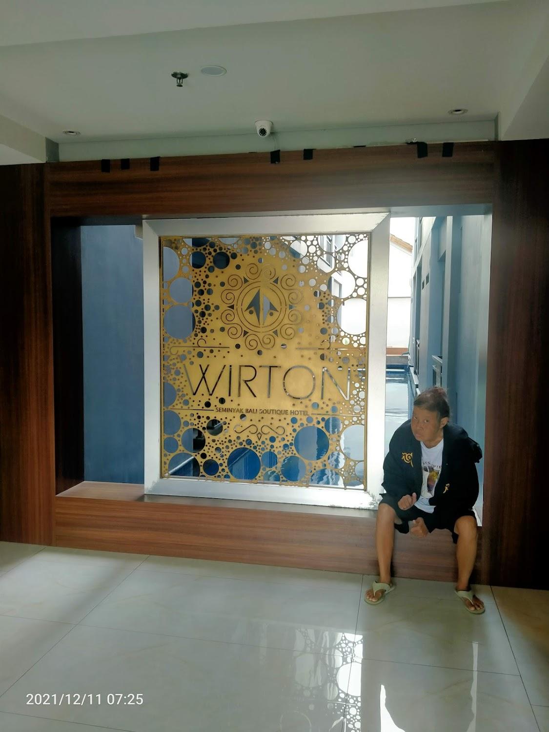 Cover Image for Wirton Seminyak Hotel