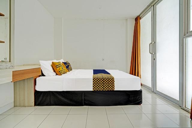 Cover Image for SUPER OYO 2190 Alamanda 7 Syariah