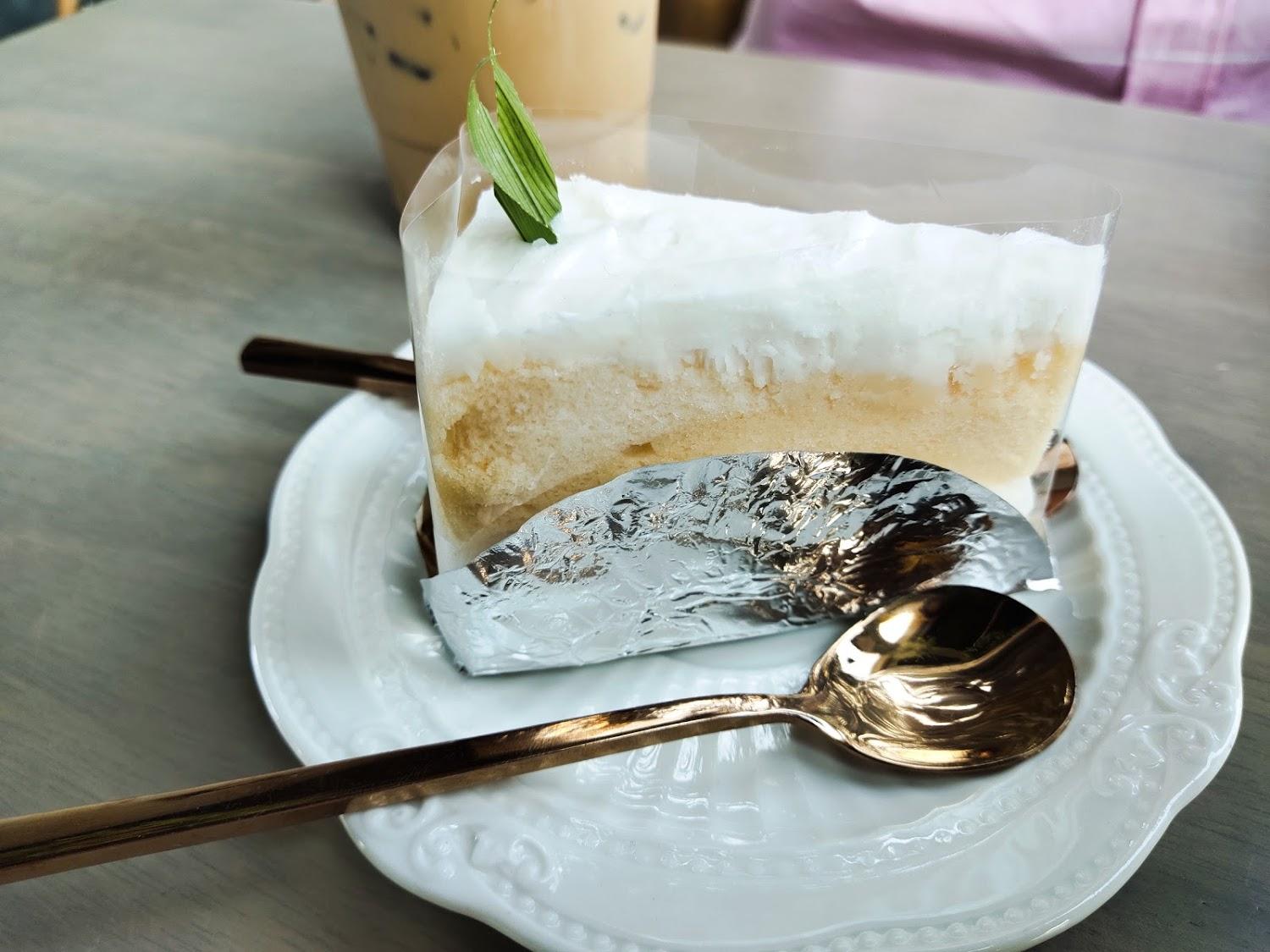 Cover Image for Hun resort & Fah cafe
