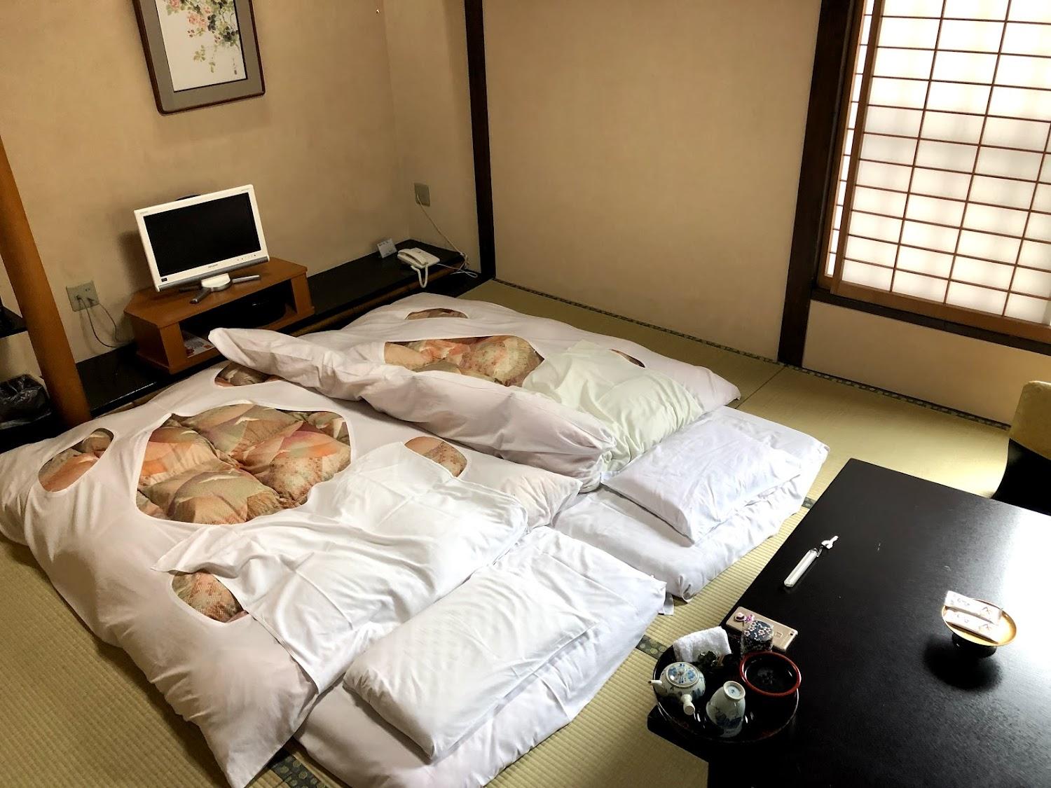 Cover Image for Ryokan Ōmojiya