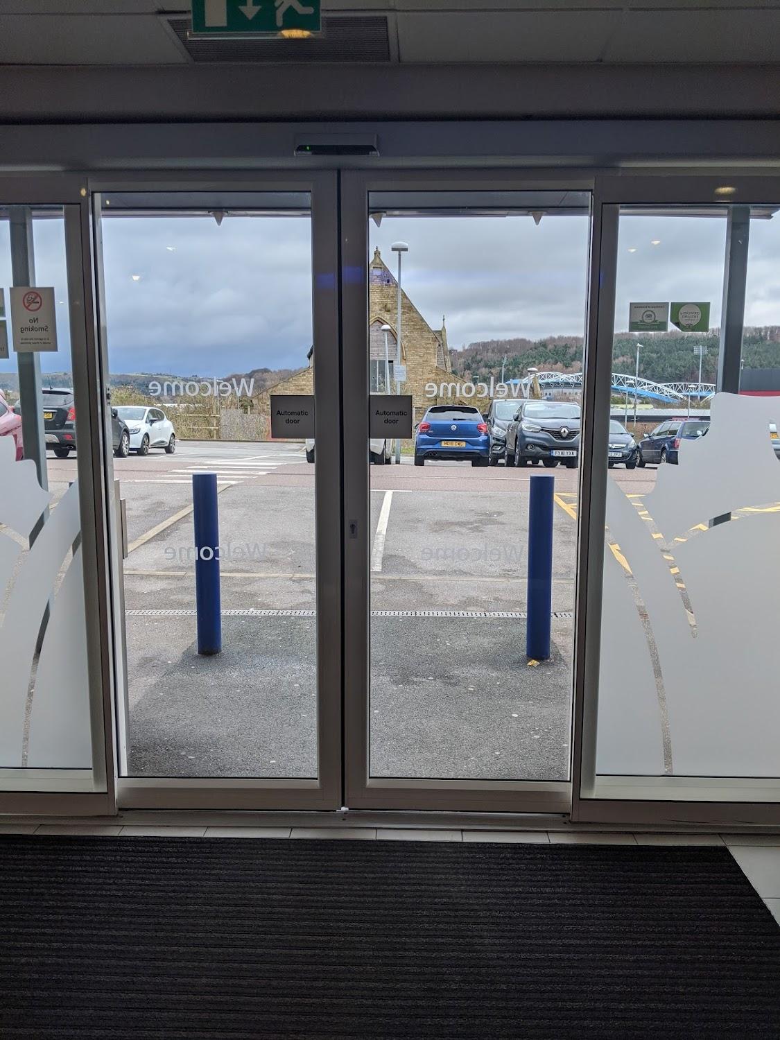 Cover Image for Travelodge Huddersfield