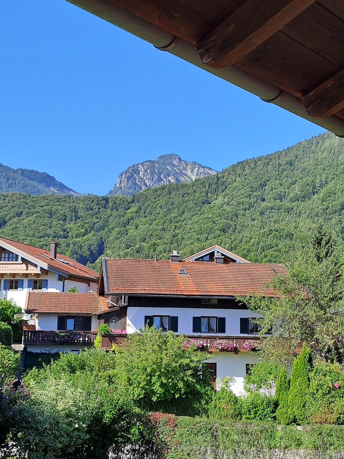 Cover Image for Gästehaus Hächer