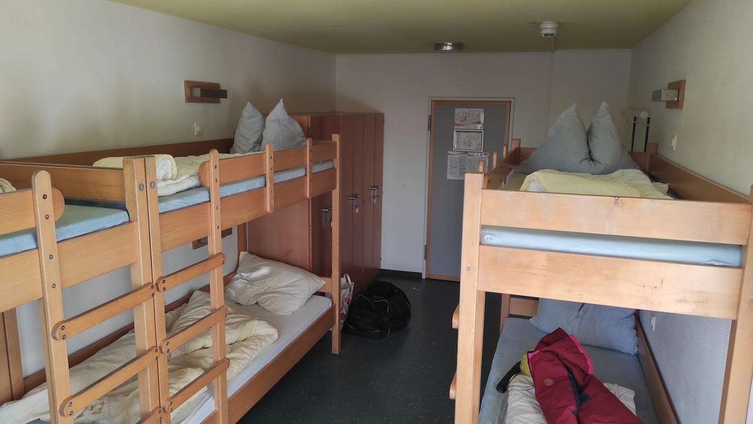Cover Image for HI Youth Hostel Lindau