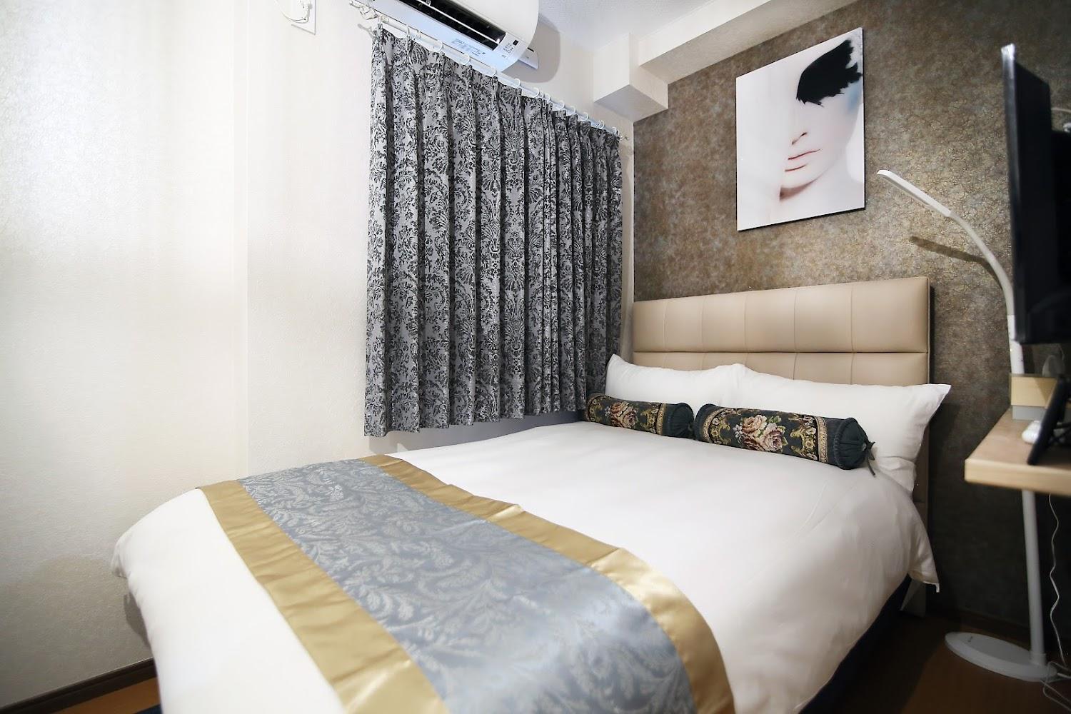 Cover Image for SHINJUKU GLOBAL HOTEL
