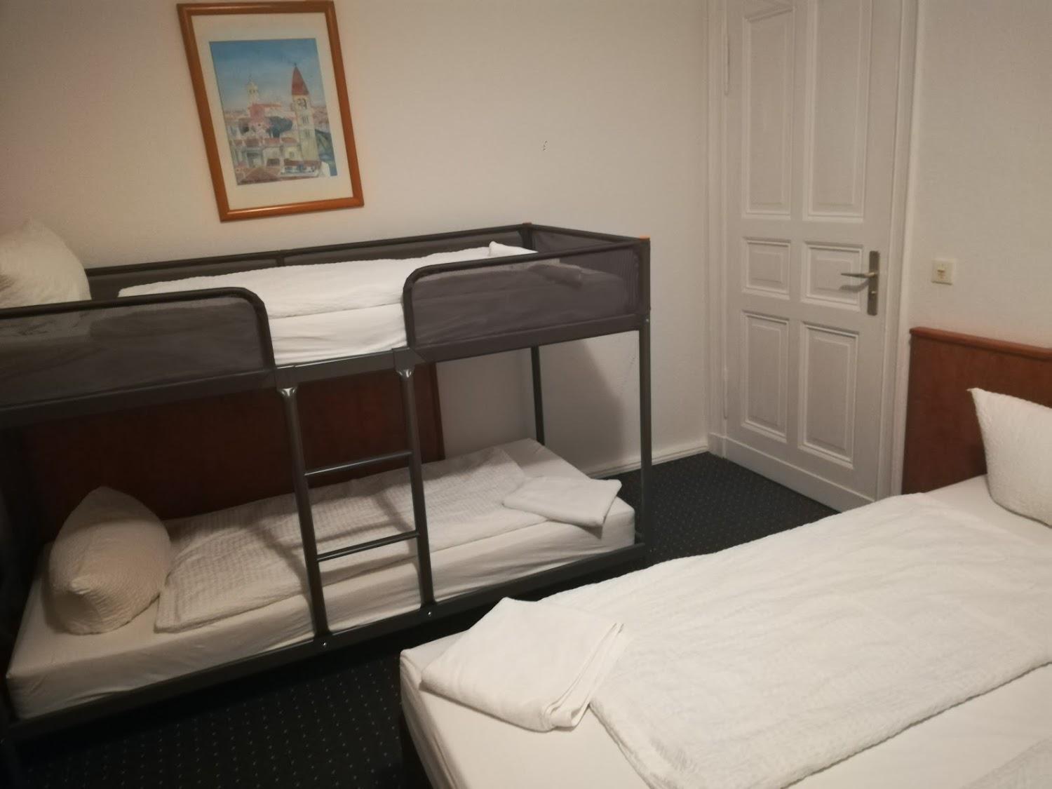 Cover Image for Hotel-Pension Adamshof