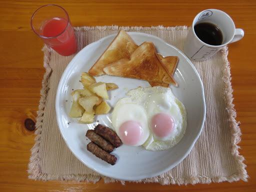 Cover Image for SHIROKUMA INN Bed & Breakfast