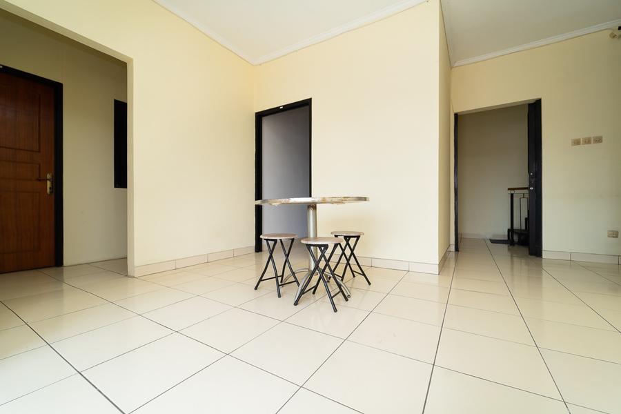 Cover Image for KoolKost Syariah near Universitas Trisakti (Female Only)(Minimum 1 Week Stay)
