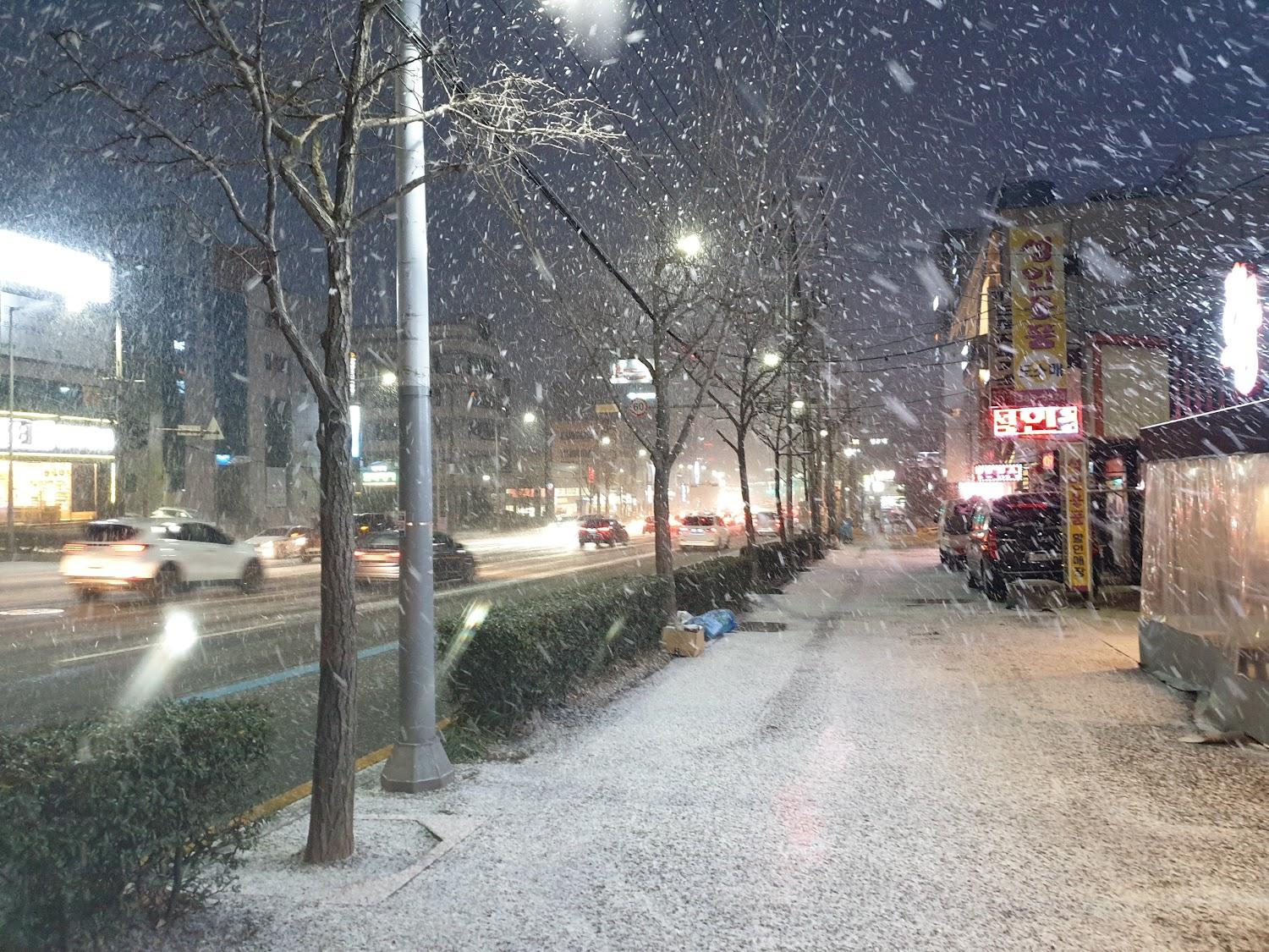 Cover Image for 모텔CF