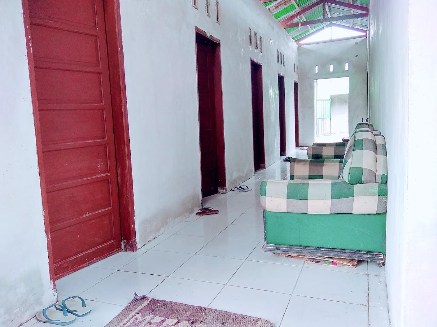 Cover Image for Penginapan Taman Makassar Indah