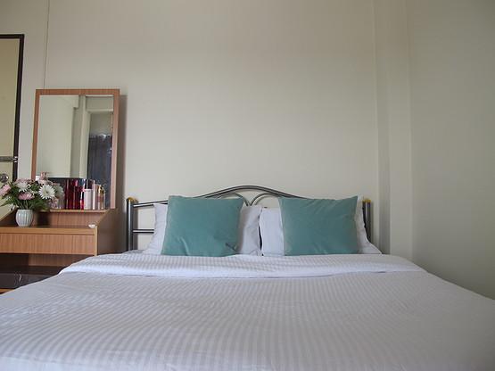 Cover Image for HomePlace Apartment โฮมเพลสอพาร์ทเม้นท์ 1 ซอยสังคมสงเคราะห์ 26 โชคชัย 4