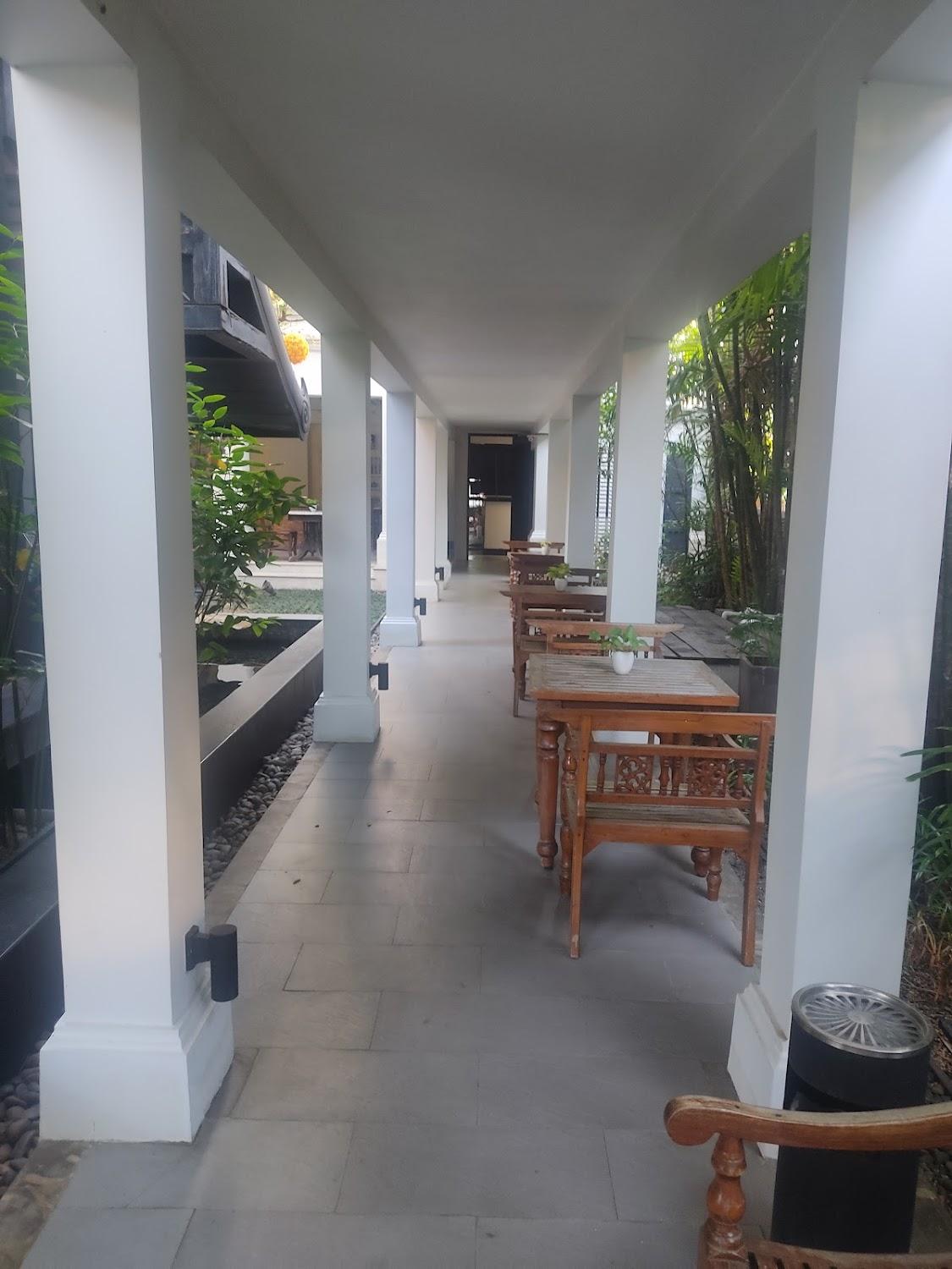 Cover Image for Makka Hotel