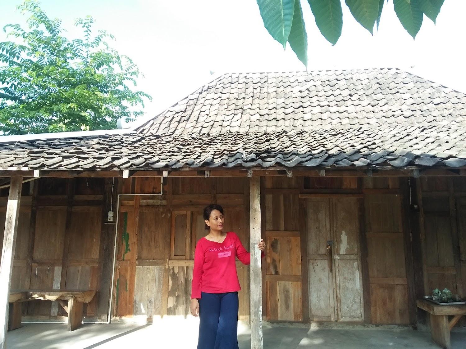 Cover Image for Omahndeso Waroeng Kopi