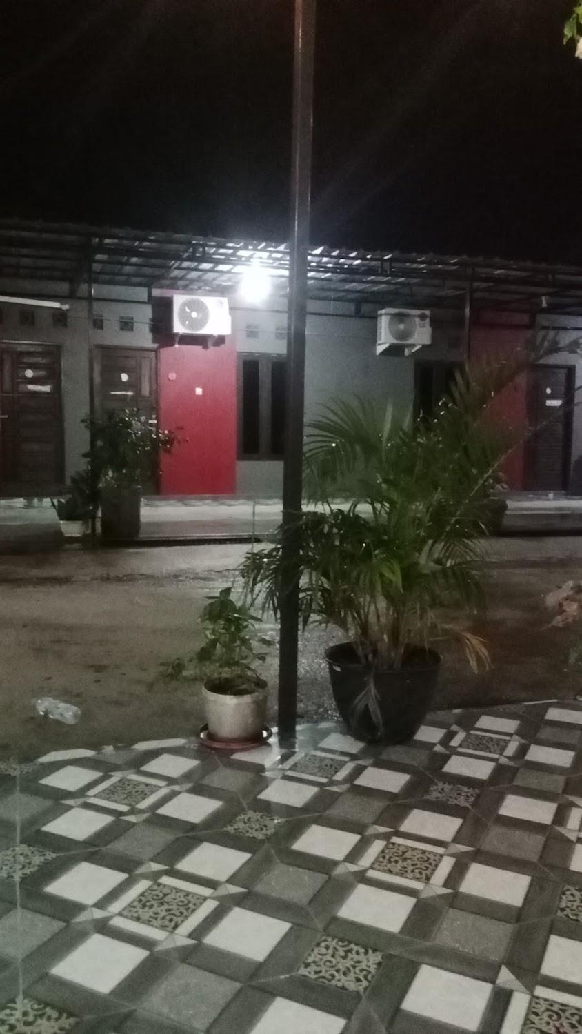 Cover Image for RedDoorz @ jalan Nyai Enat Sampit