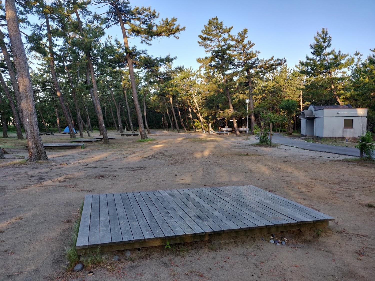 Cover Image for Midorigaokaikoinohiroba Camping Ground