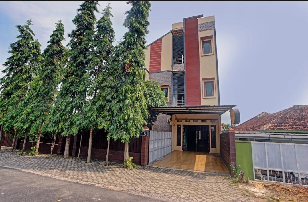 Cover Image for OYO 90340 Al Bayt Homestay Syariah