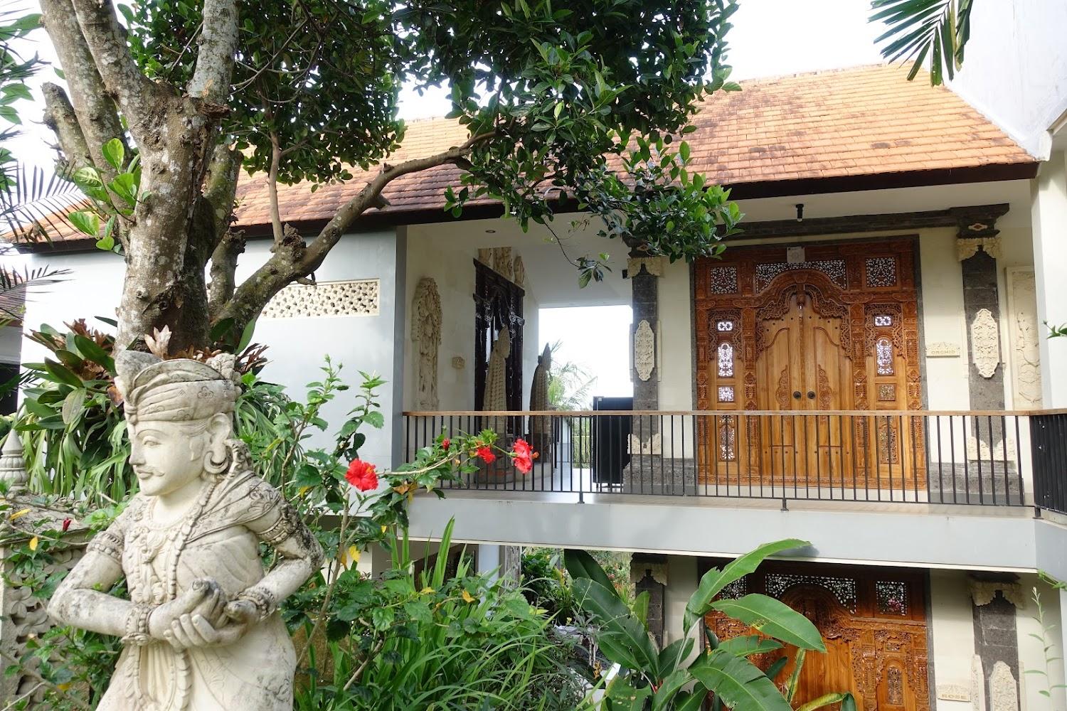Cover Image for Keong Sari Guest House