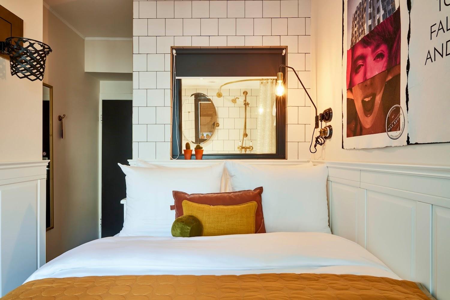 Cover Image for Max Brown Hotel Midtown