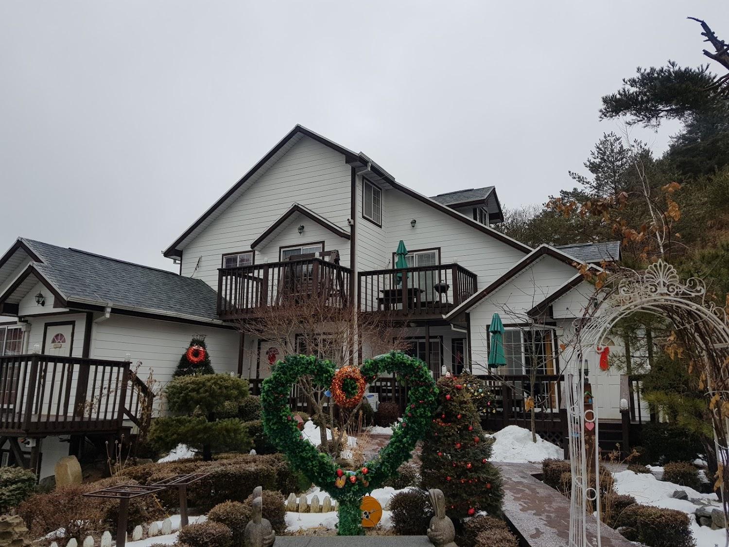 Cover Image for 동화속정원펜션