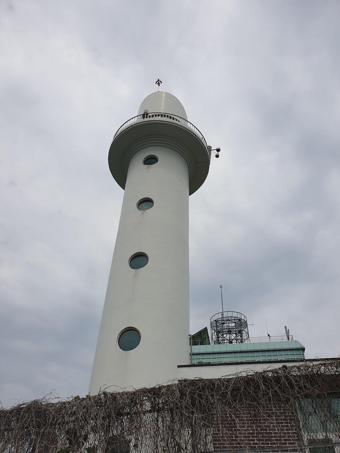 Cover Image for 바다와등대펜션민박