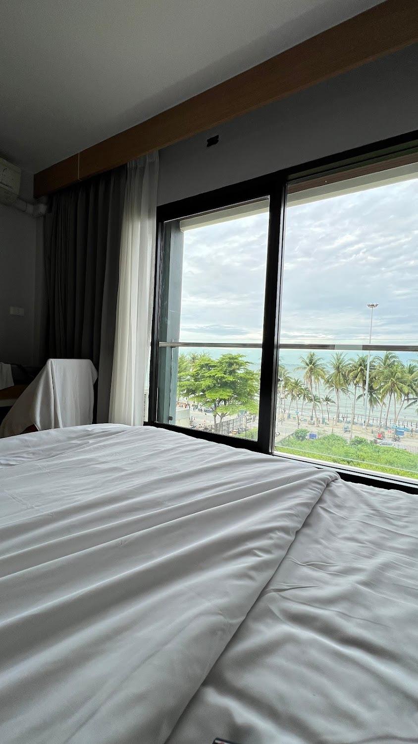 Cover Image for Coco Beach Resort Bangsaen