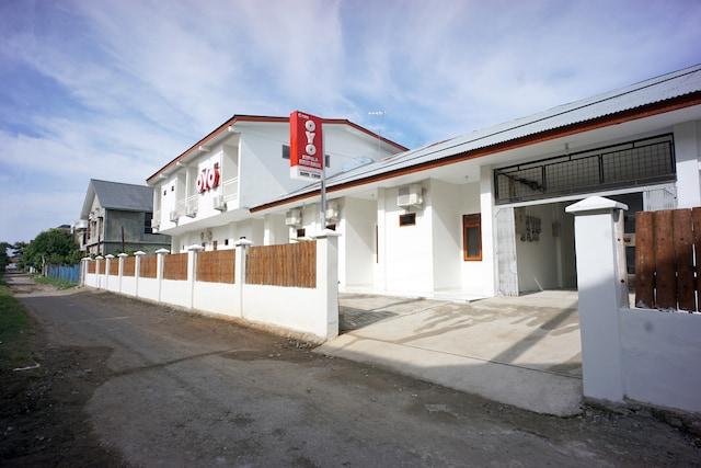 Cover Image for OYO 1569 Kupula Guest House