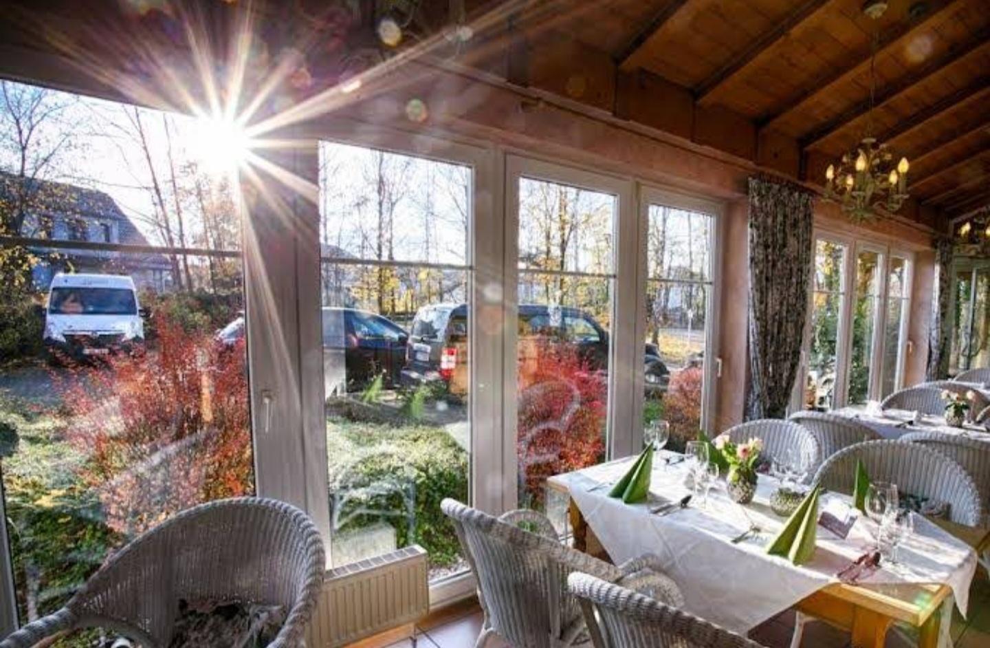 Cover Image for Restaurant Rosengarten