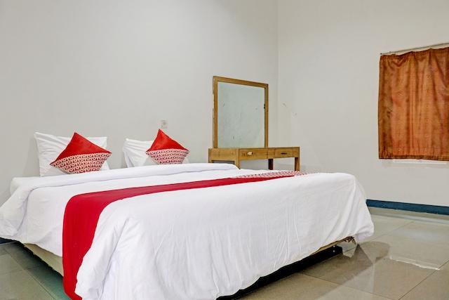 Cover Image for OYO 90483 Homestay Permata Syariah