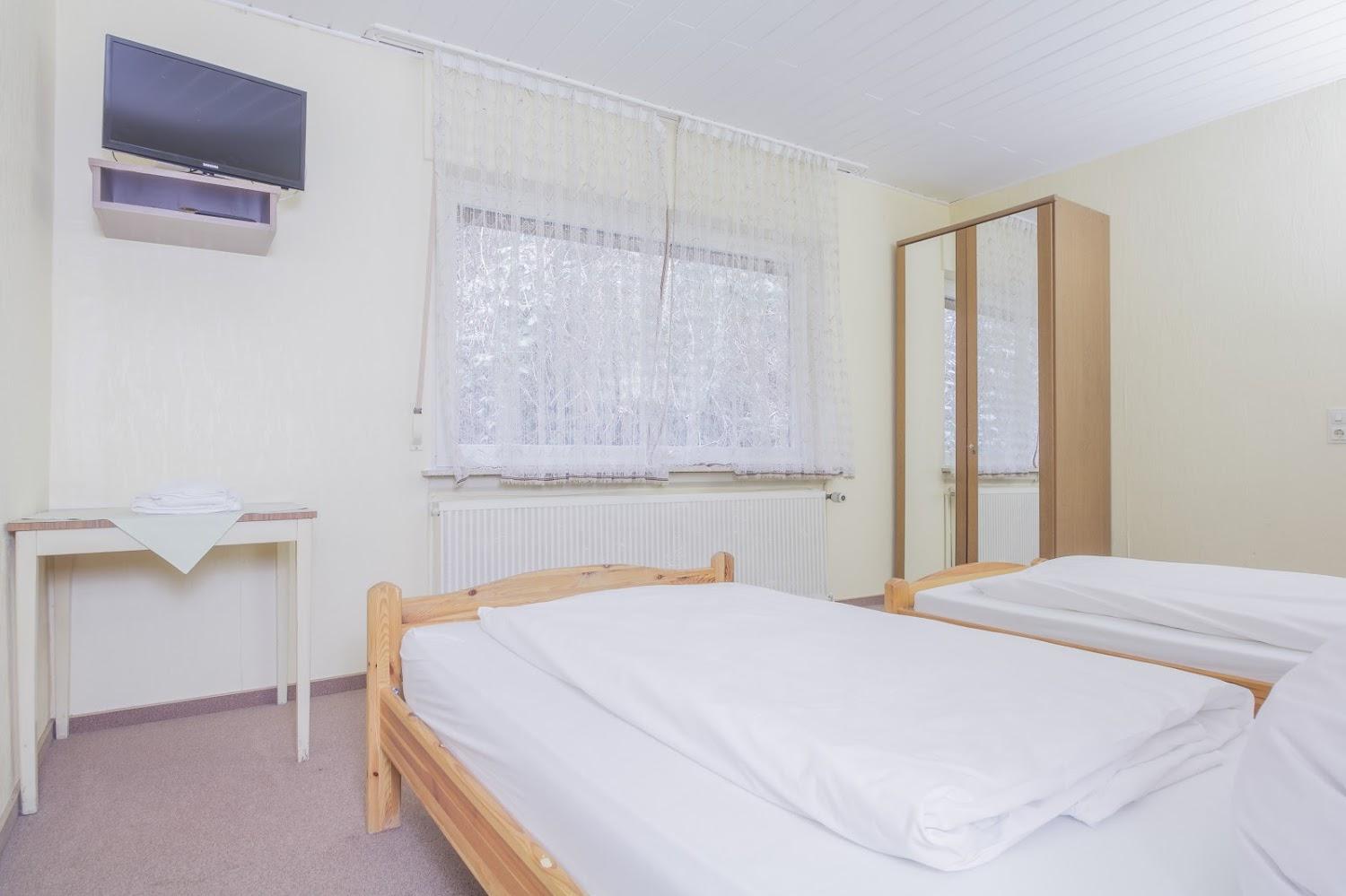 Cover Image for Motel zum Taunus