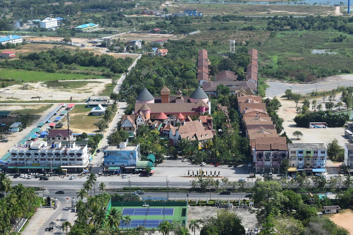 Cover Image for Marina Ambassador Tower