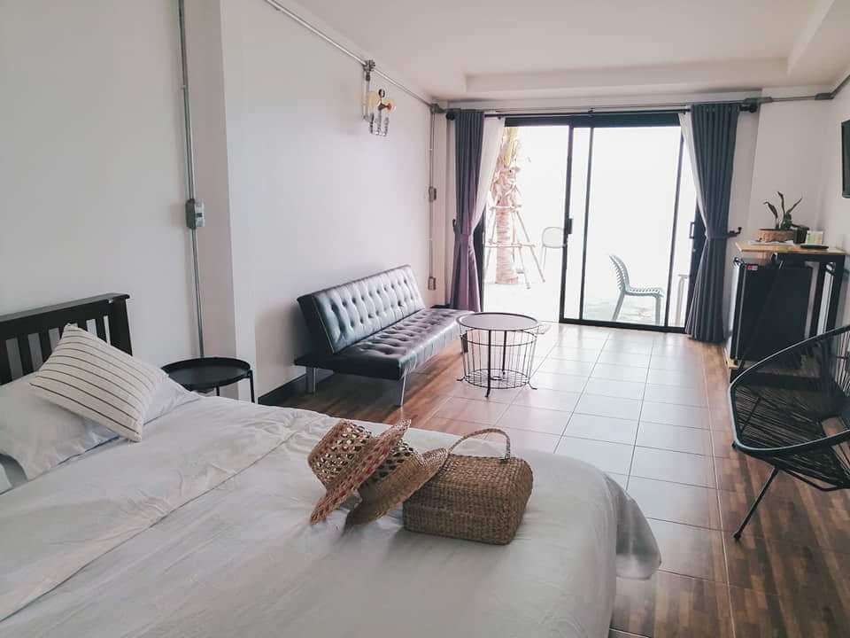 Cover Image for ริมทะเล ณ.พลา (Beach house at phla)