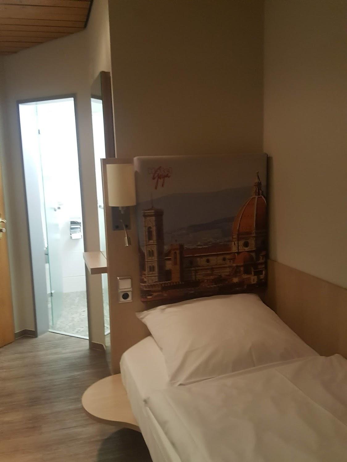 Cover Image for Centro Hotel Goya