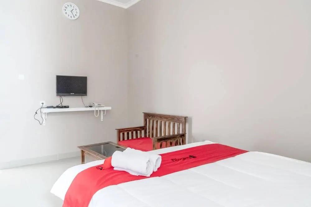 Cover Image for RedDoorz Plus near Tambun Station