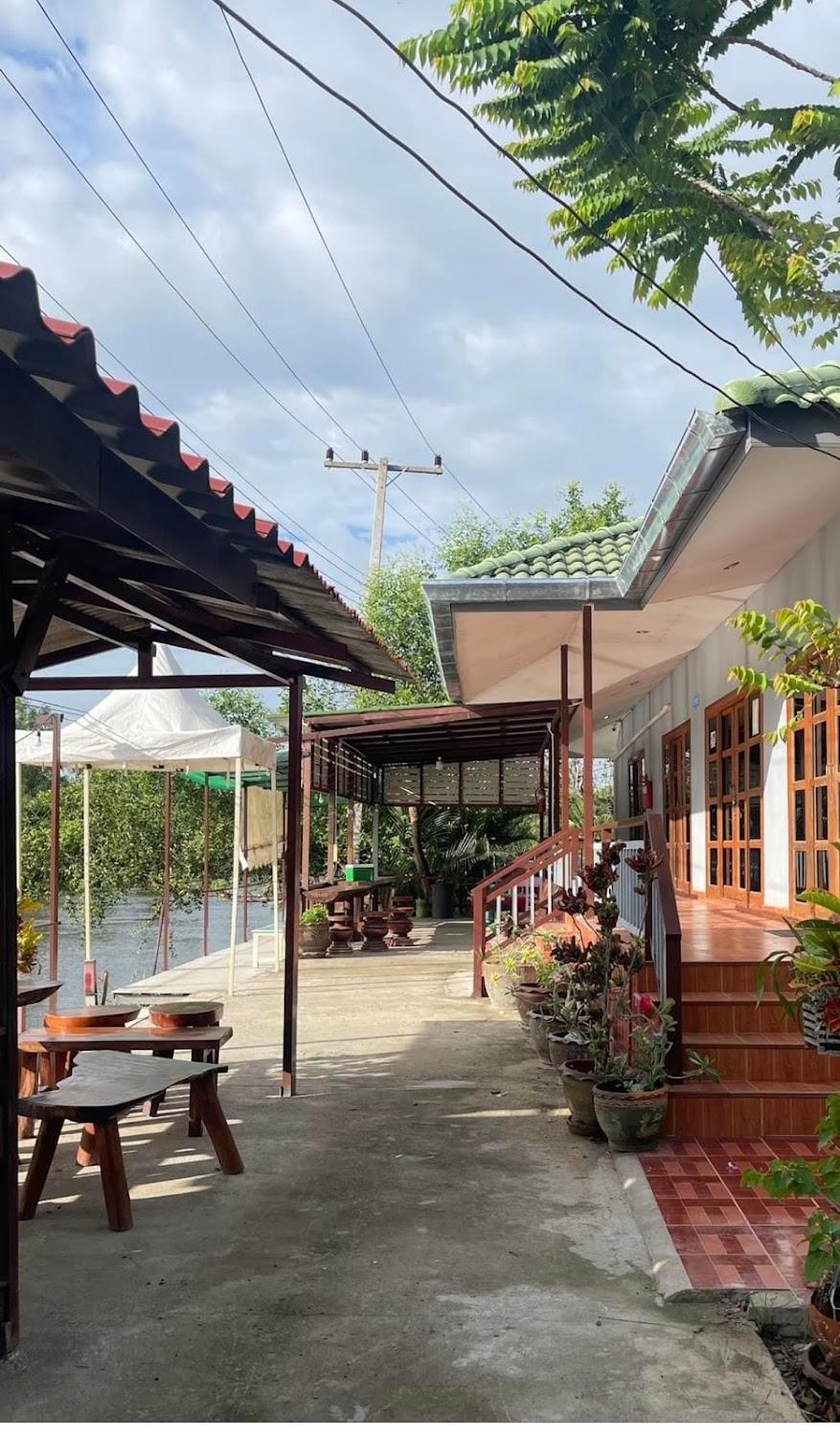 Cover Image for บ้านขวัญดาว รีสอร์ท