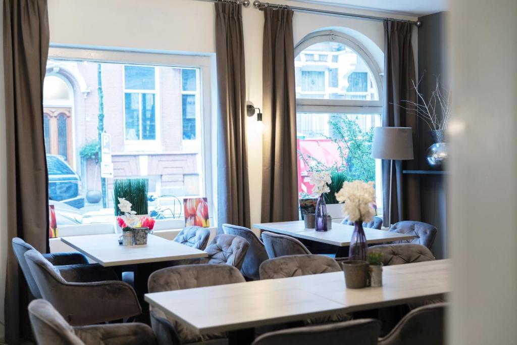 Cover Image for Quentin England Hotel