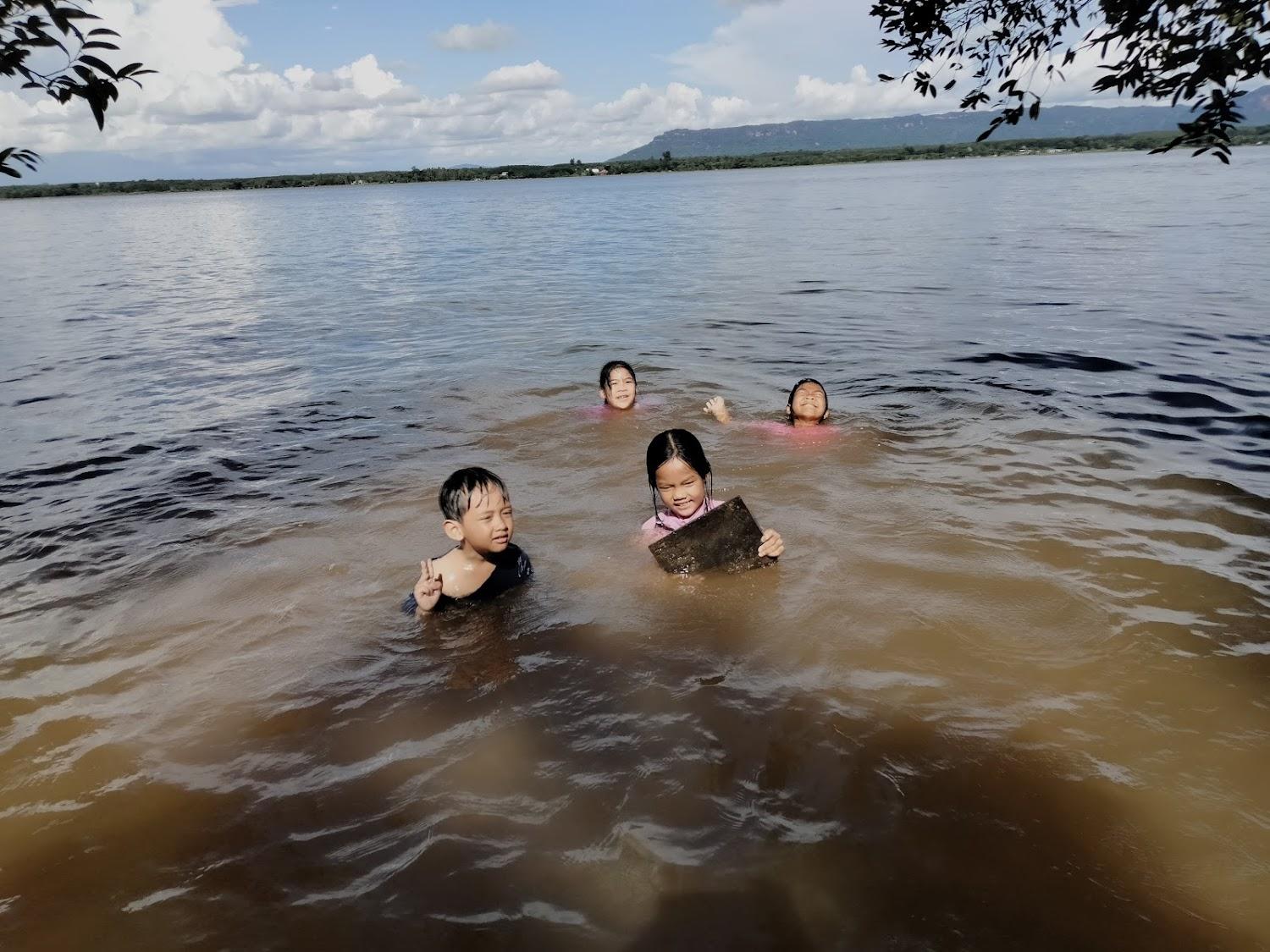 Cover Image for บ้านฮักหอม​ หาดคำ​สมบูรณ์​
