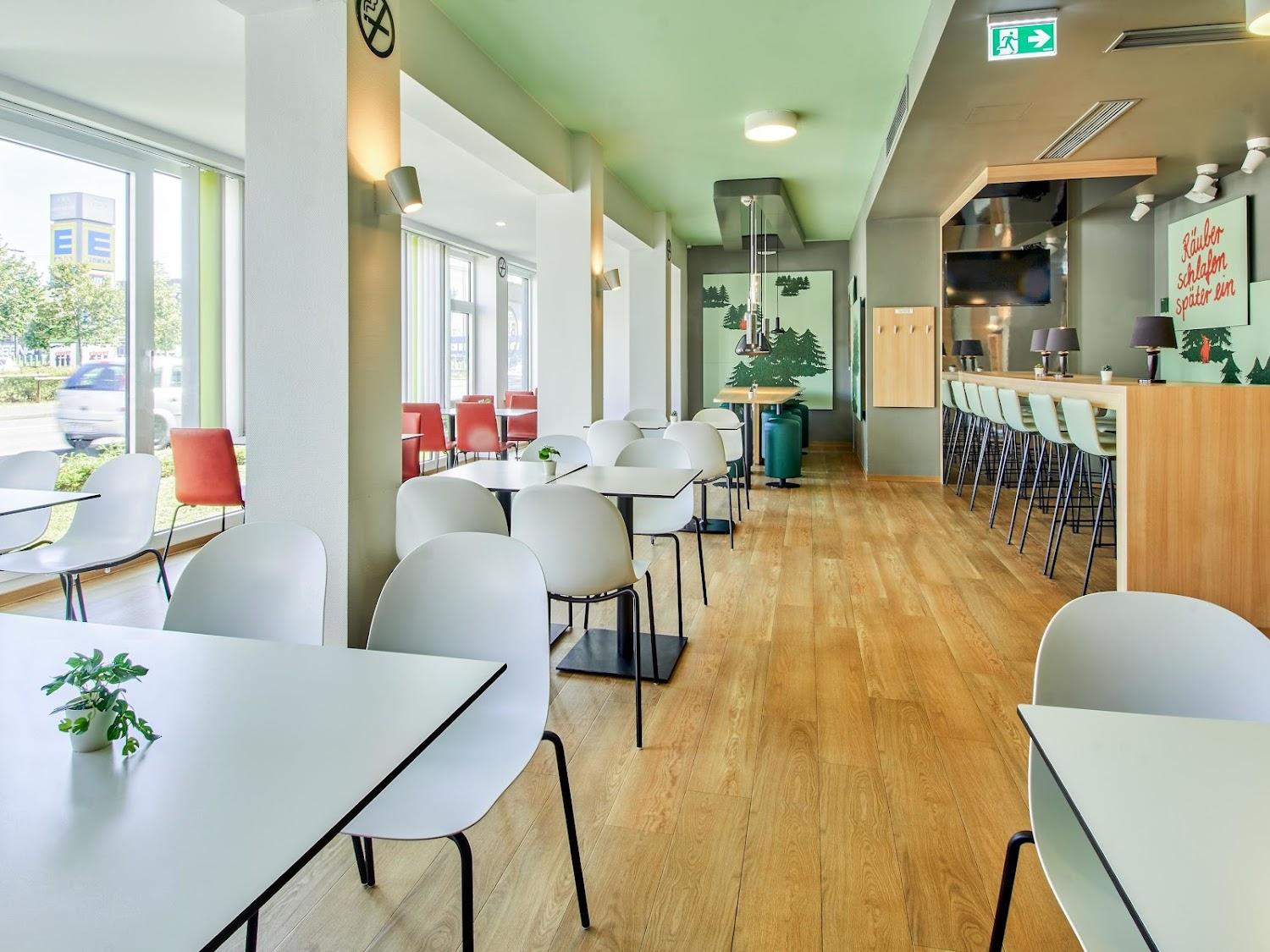 Cover Image for B&B HOTEL Aschaffenburg