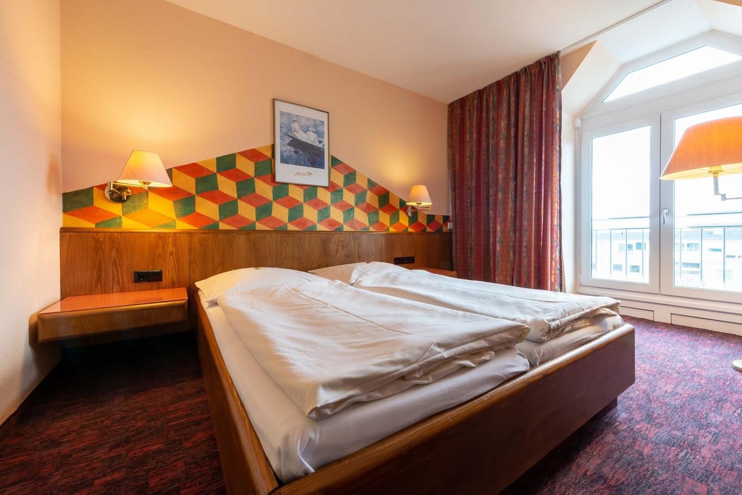 Cover Image for enjoyHotel garni Korntal Stuttgart b&b