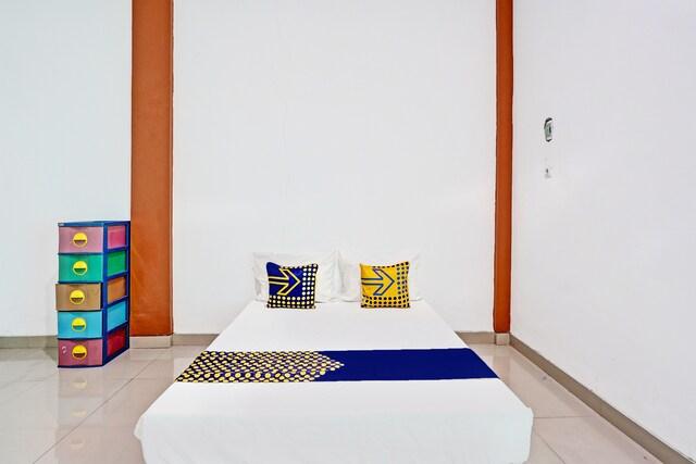 Cover Image for OYO 92006 Kost Sejahtera Syariah