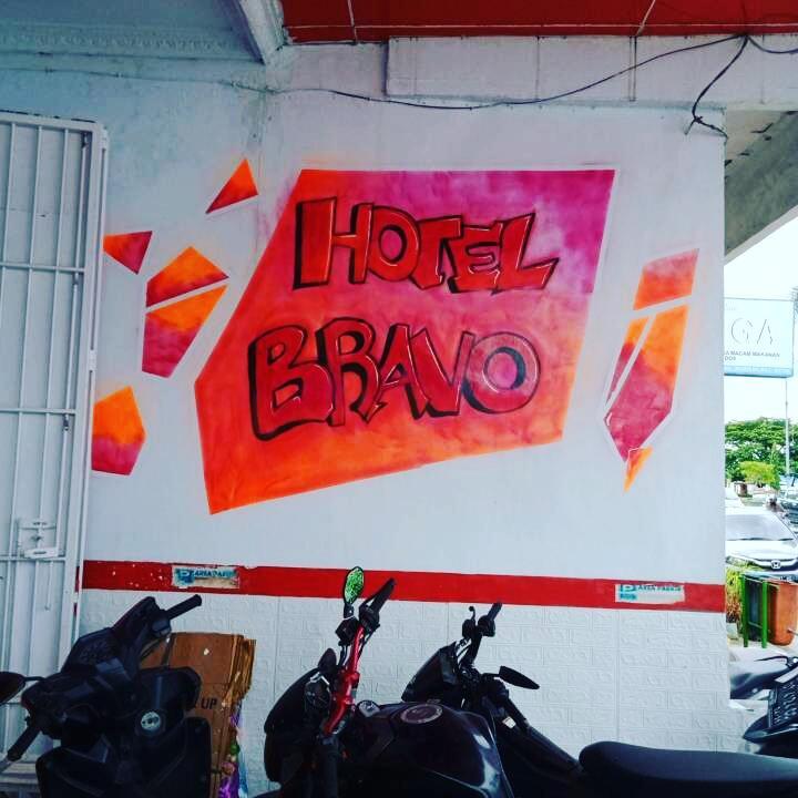 Cover Image for BRAVO Hotel