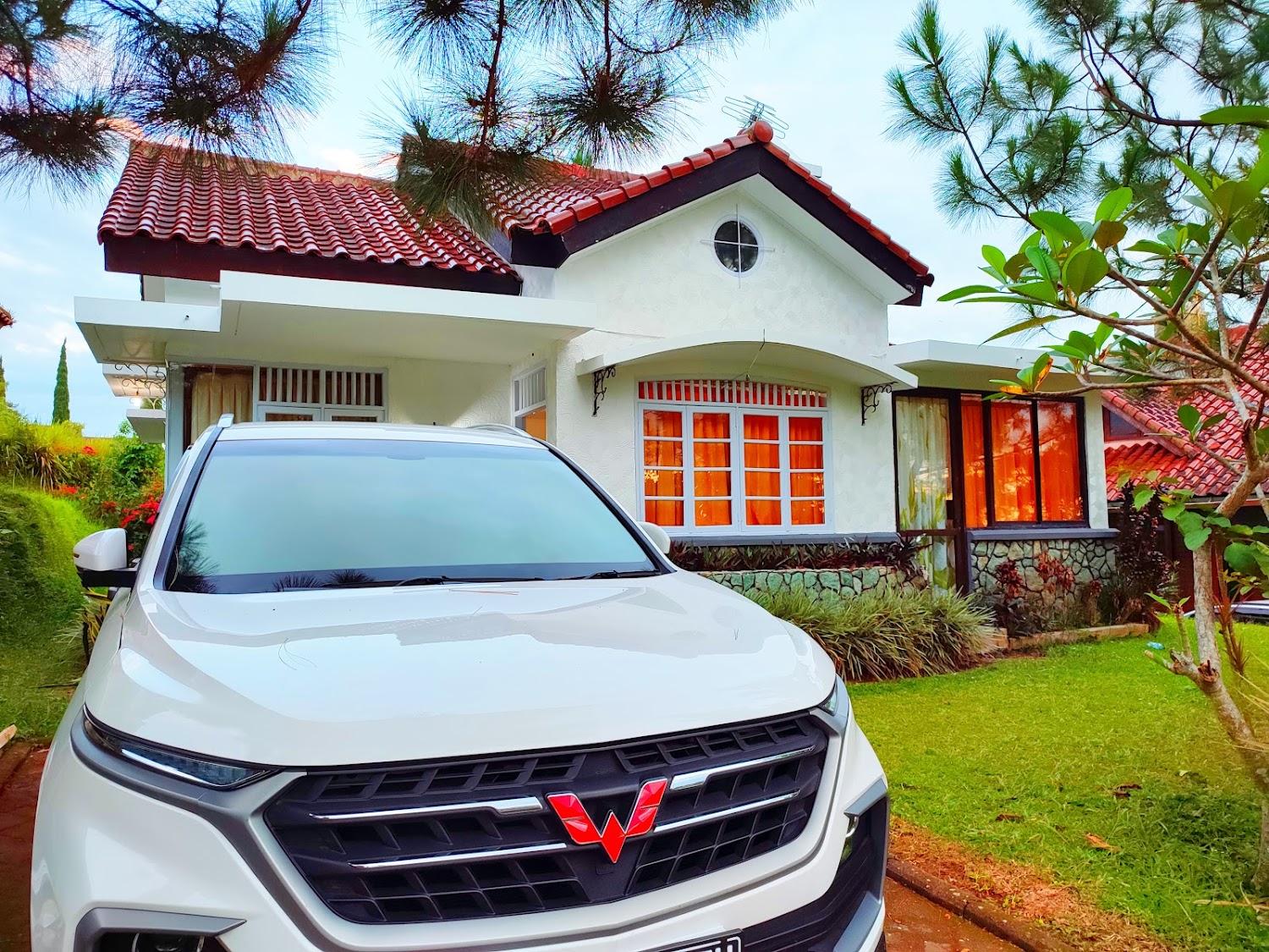 Cover Image for Villa albadar riung rangga