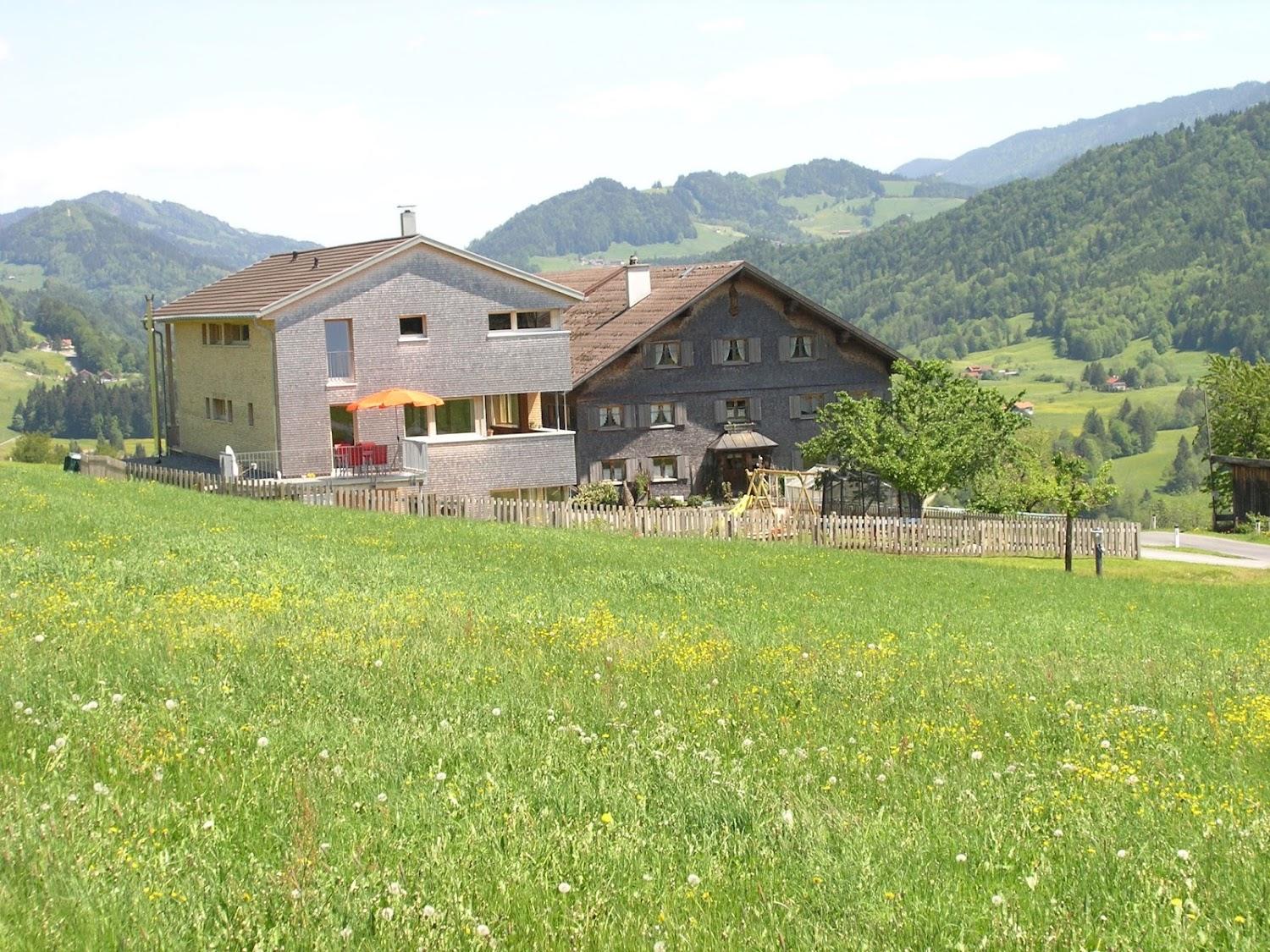 Cover Image for Sonnenhof Maurer