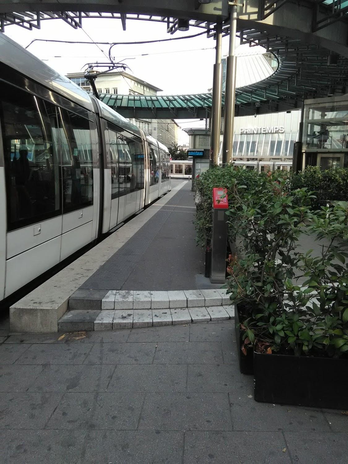 Cover Image for Hotel Le 21ème