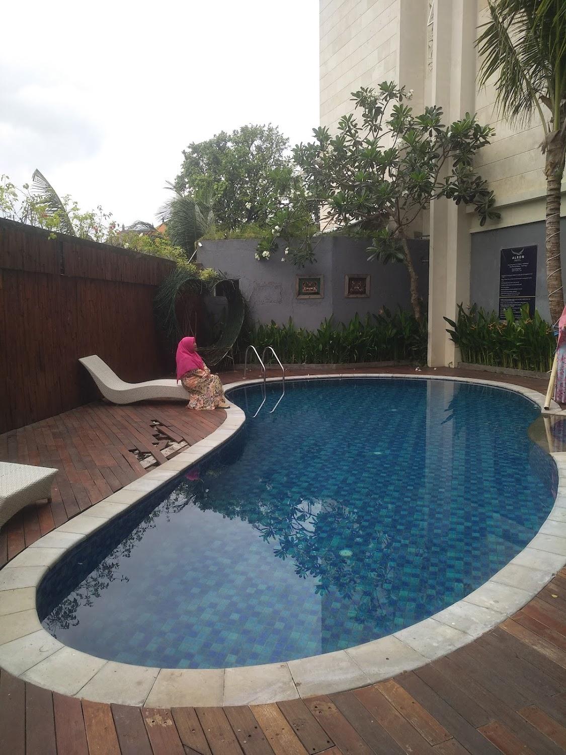 Cover Image for Alron Hotel Kuta