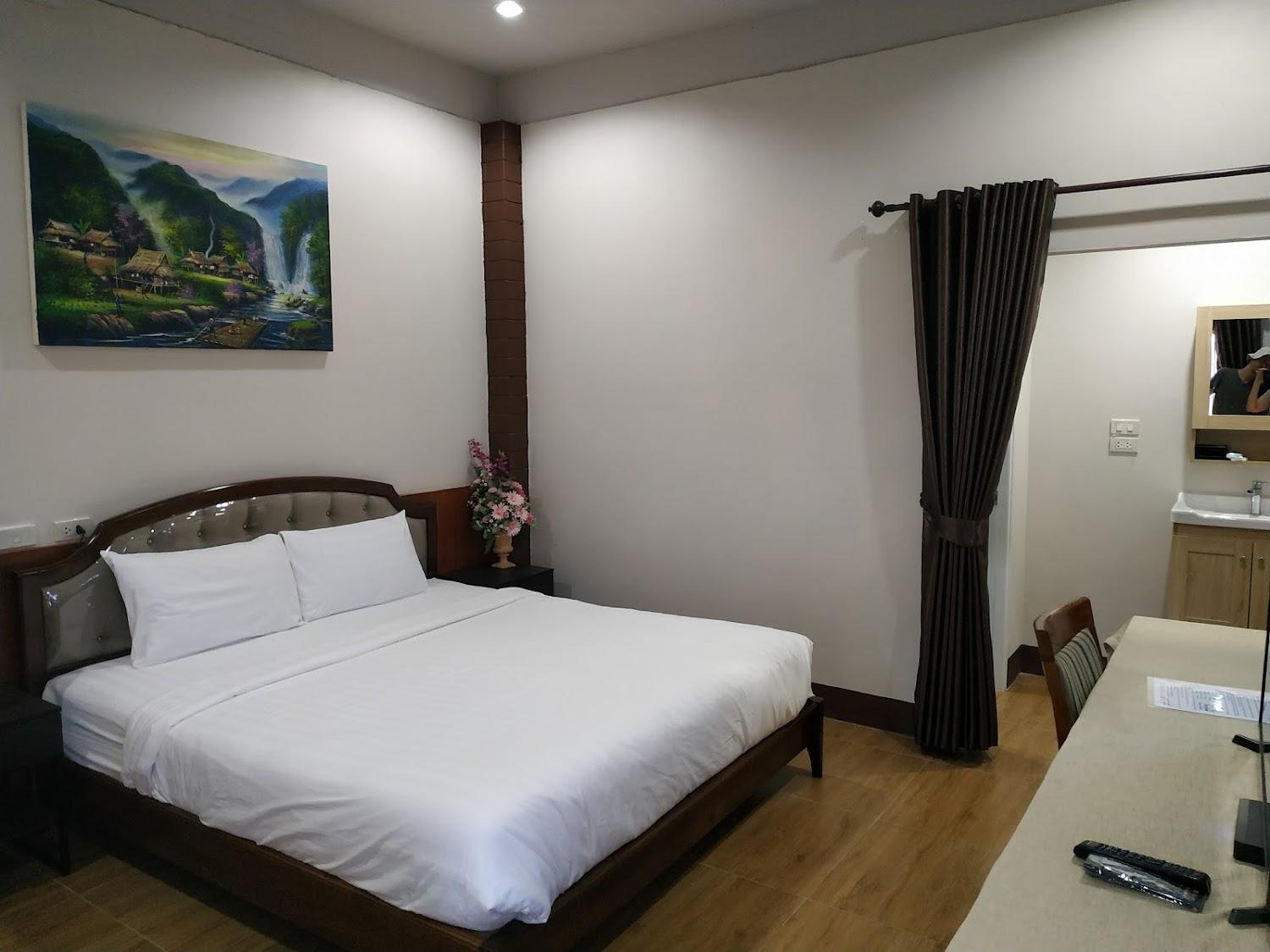 Cover Image for โรงแรมปั้นหยิ่น (PunYin Hotel)